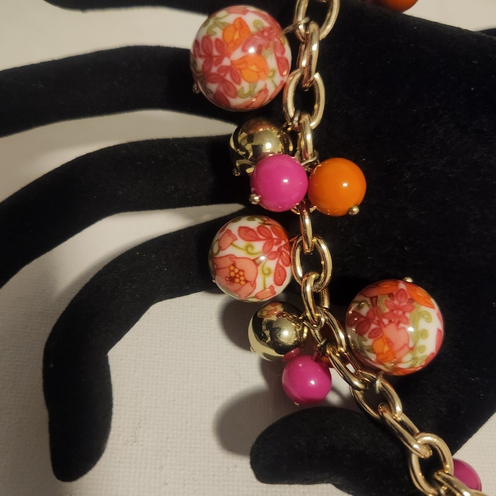Vera Bradley Floral spring Charm Bracelet Gold Tone Pink Orange Bead Toggle